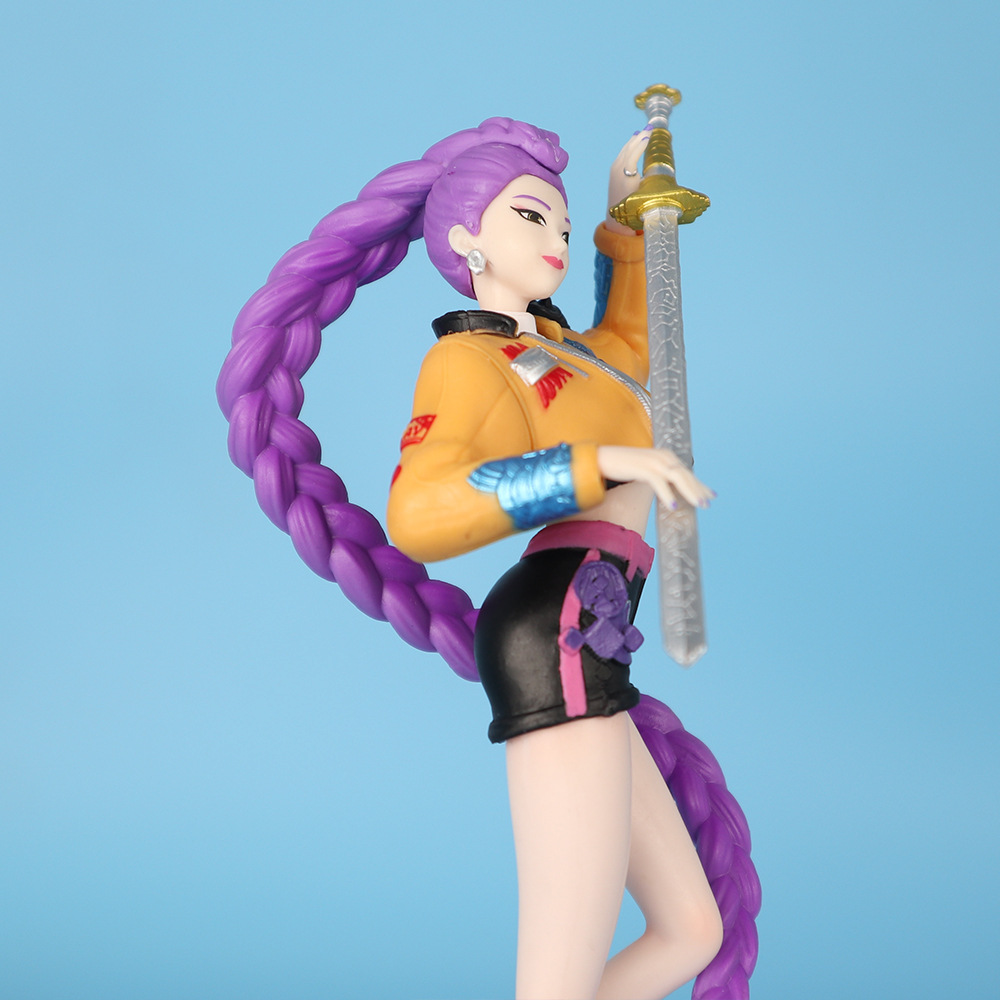 KPOP Witch Hunt Girl Group Zoey Figure Tiger Star Series Witch Hunt Girl Group Lumi Ornament Collectible Desktop Decoration Fan Merchandise Gift for KPOP Fans